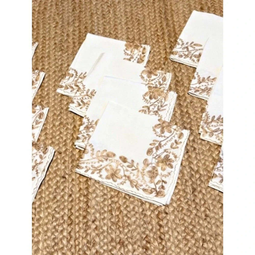 Vtg Handmade AGHABANI Large Tablecloth & 12 Napkins Gold Silk on White 110 x 72”